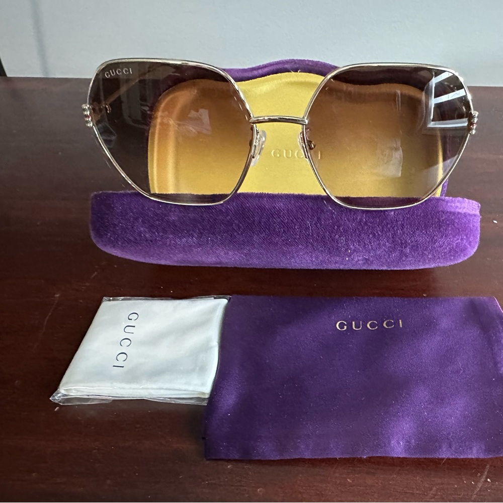 Gucci sunglasses